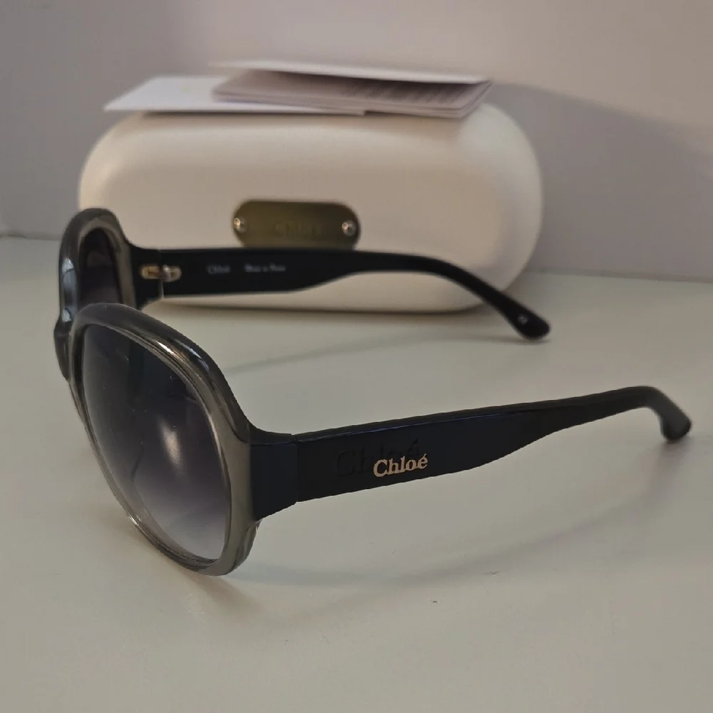 Like New Chloe Round Sunglasses, Gray and Black. - Picture 9 of 13